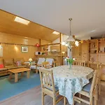 Savoleyres 35 Centrally Placed In/out Next To Lift With Garage La Tzoumaz